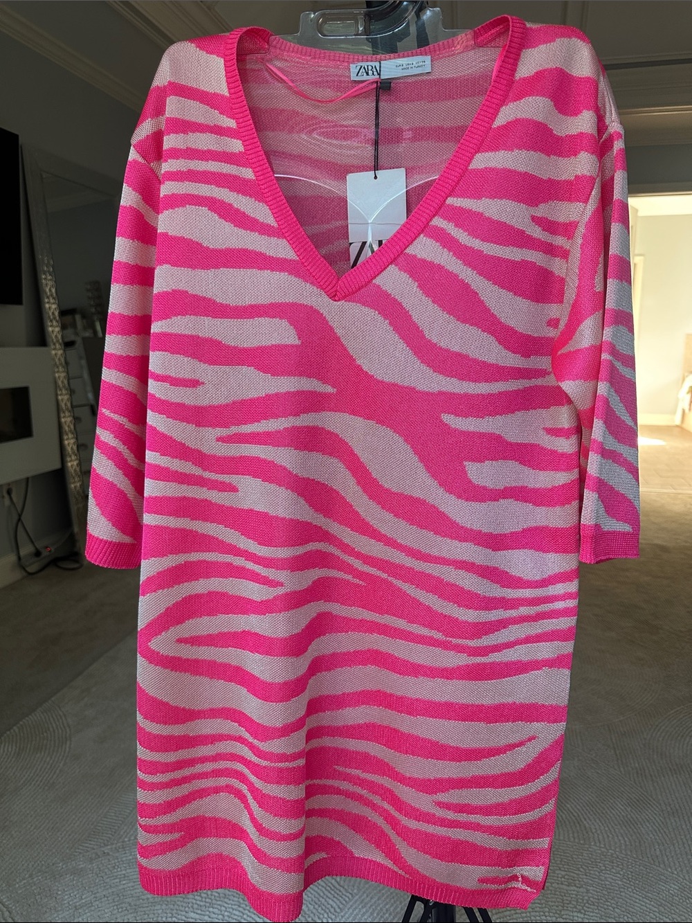Zara NWT Hot Pink & Light Pink Zebra V-Neck Knit Dress